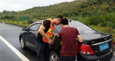 江西永福道路救援